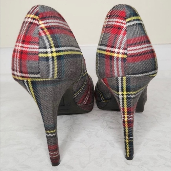 90s plaid high heel pumps - Picture 7 of 7